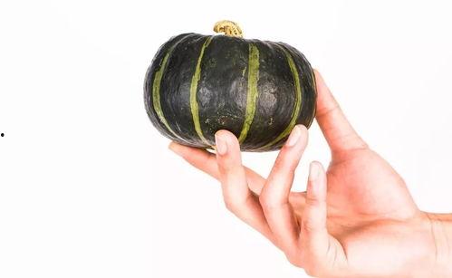 小赖怎么吃瓜,揭秘吃瓜达人如何品味人生百态