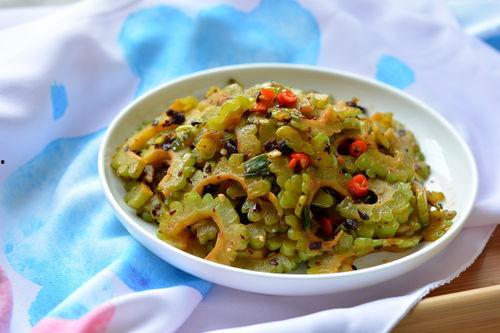 小赖怎么吃瓜,揭秘吃瓜达人如何品味人生百态