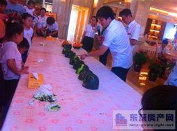 世纪城吃瓜事件,一场网络热议背后的真相揭秘