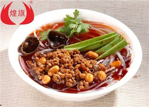 瓜妈和瓜大姐吃酸辣粉