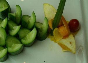 梦见吃花生和吃瓜,梦境中的美食之旅