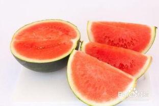 宝宝吃瓜好得劲